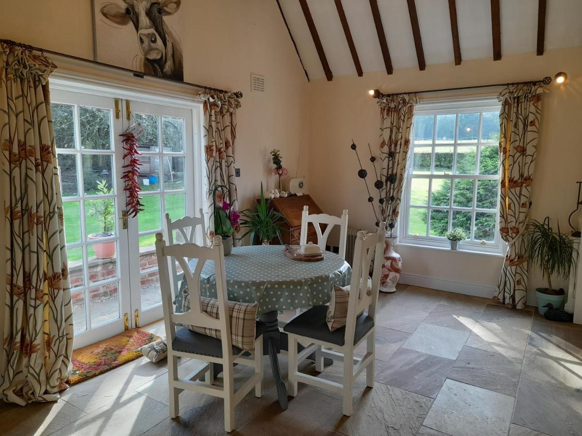 워크솝 Clumber Lane End Farm B&B 외부 사진